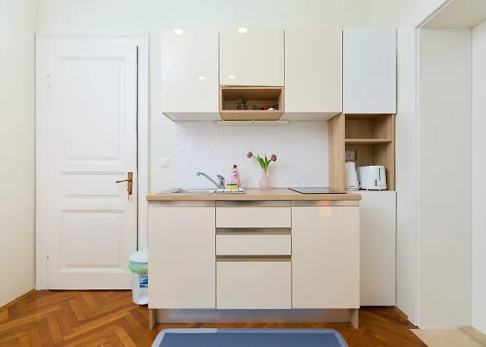 Spacious 4 Bedroom Dubrovnik Apartment