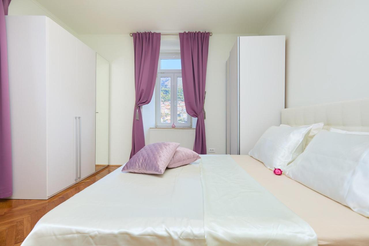 Spacious 4 Bedroom Ragusa