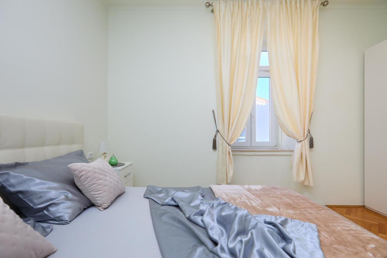 Spacious 4 Bedroom Dubrovnik