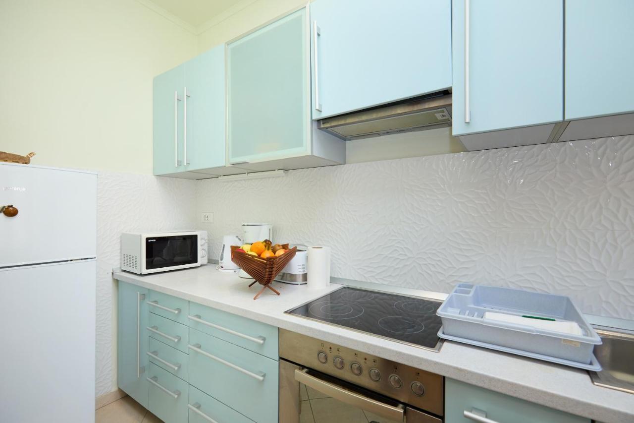Spacious 4 Bedroom * Ragusa