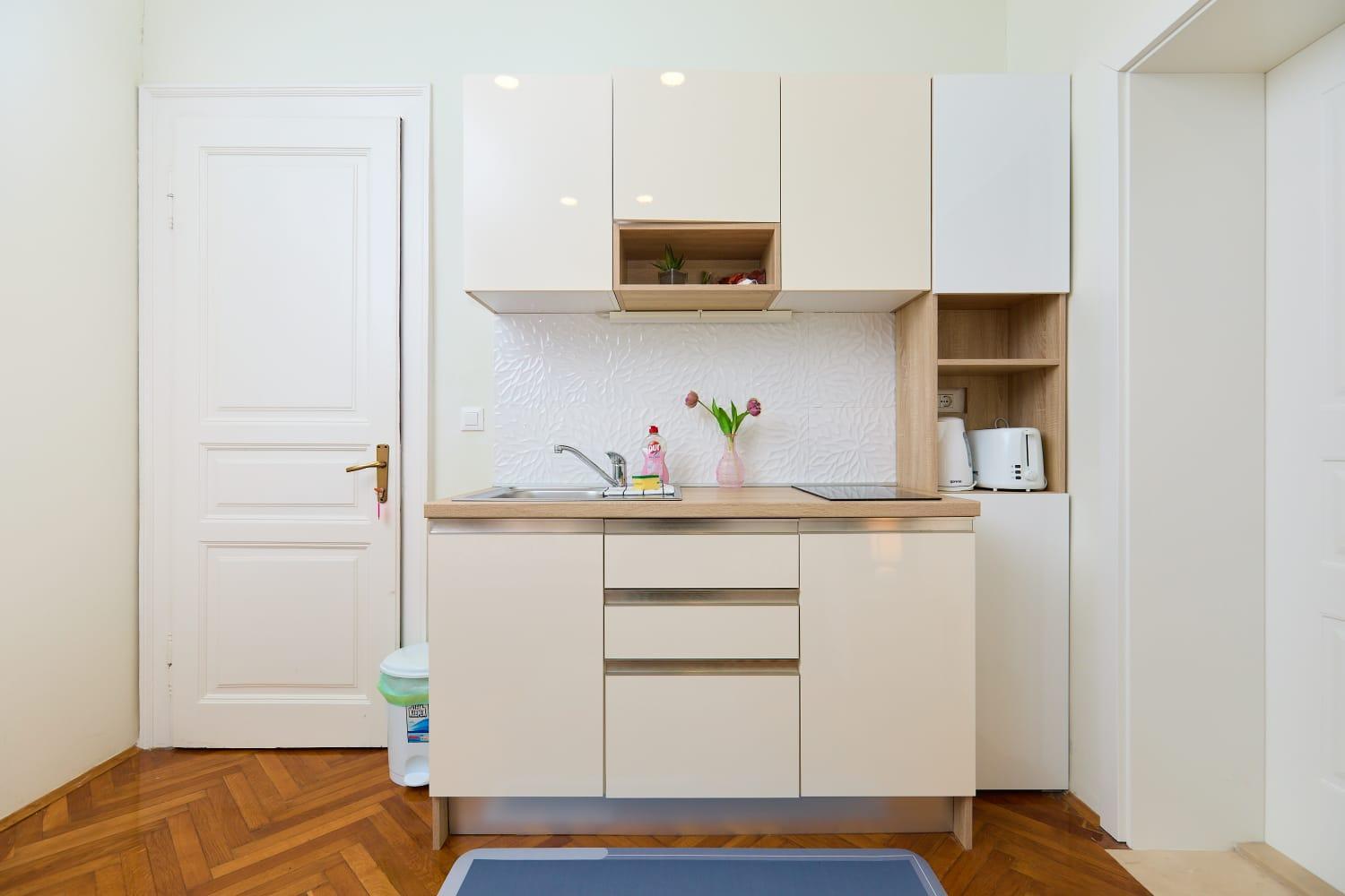 Spacious 4 Bedroom * Ragusa