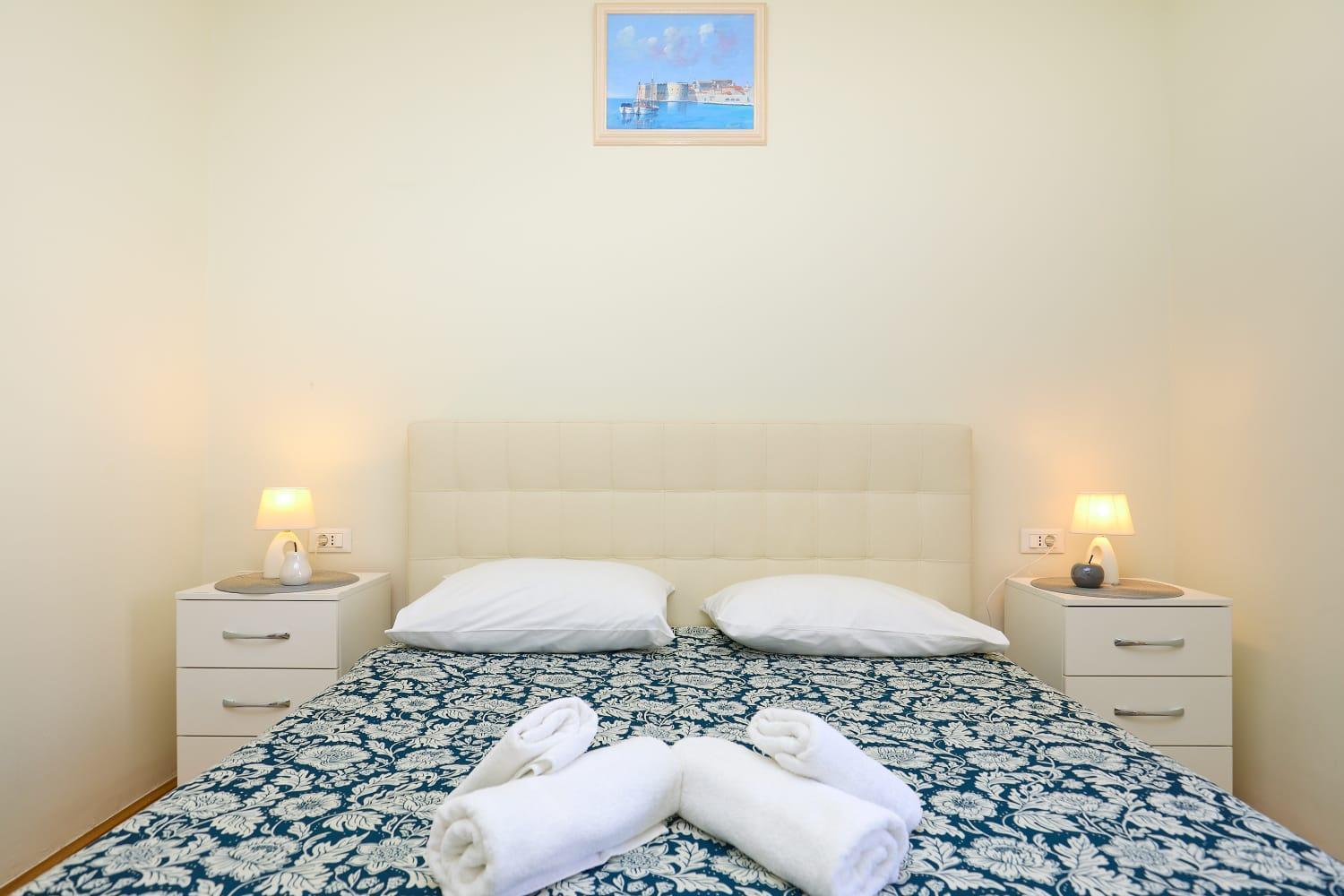 Spacious 4 Bedroom * Ragusa