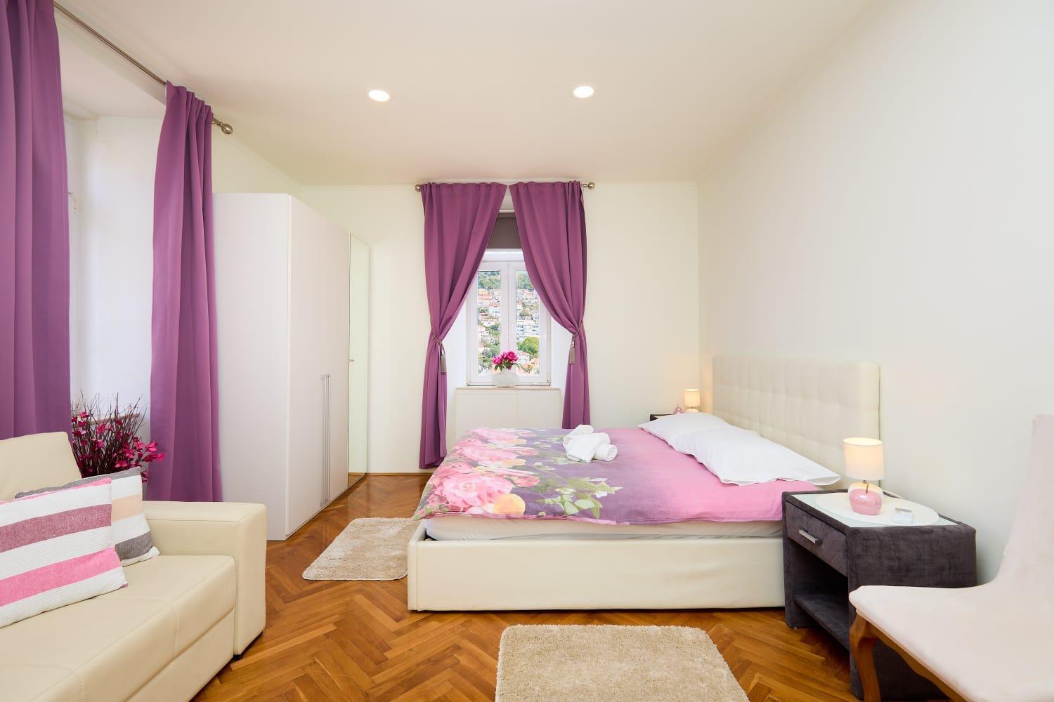 Appartamento Spacious 4 Bedroom *