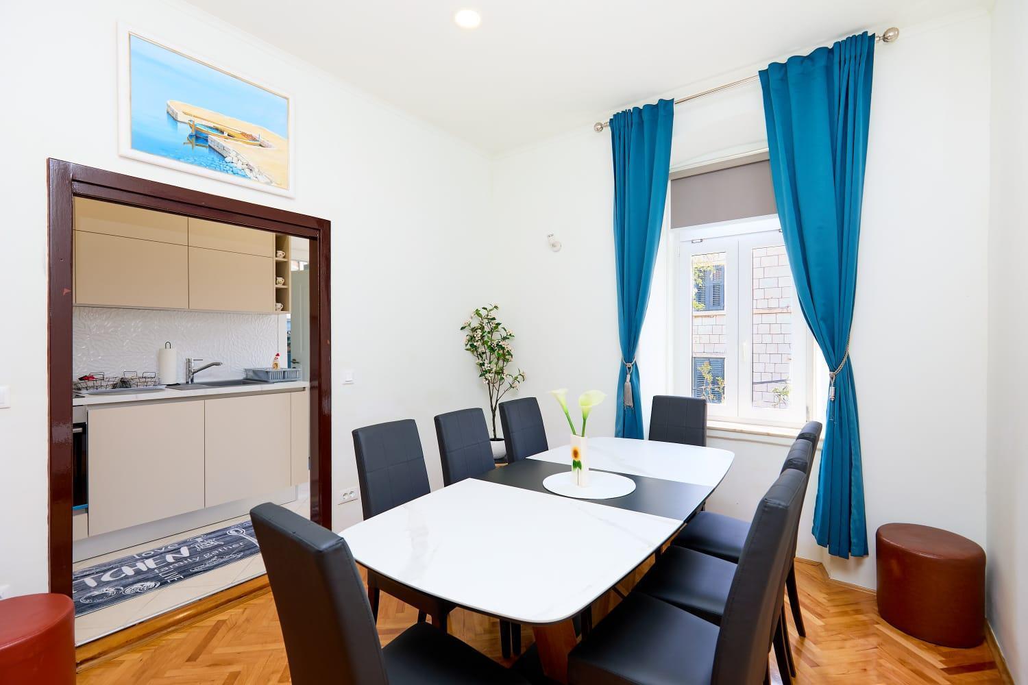 Appartamento Spacious 4 Bedroom Ragusa